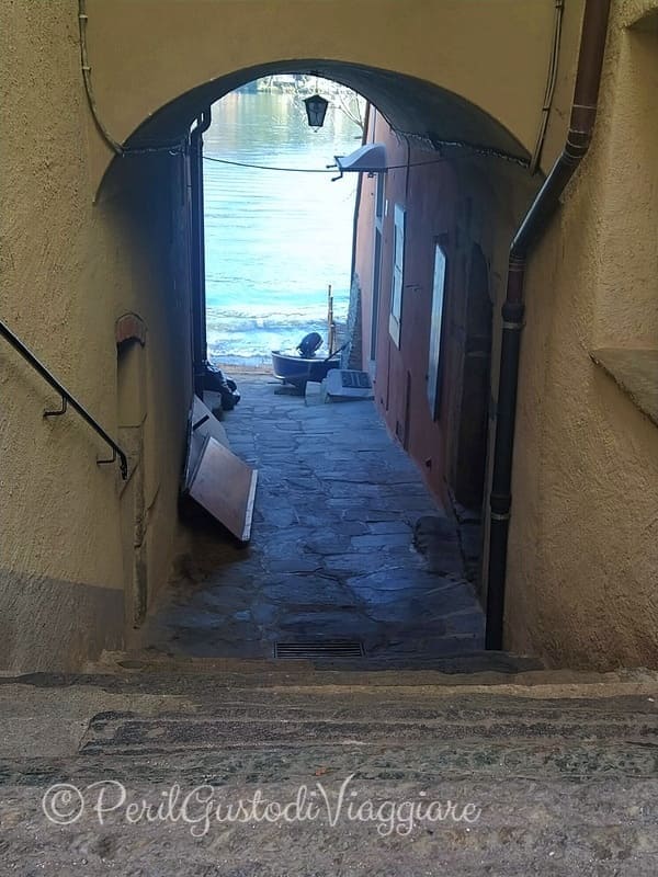 Scorcio Isola di San Giulio
