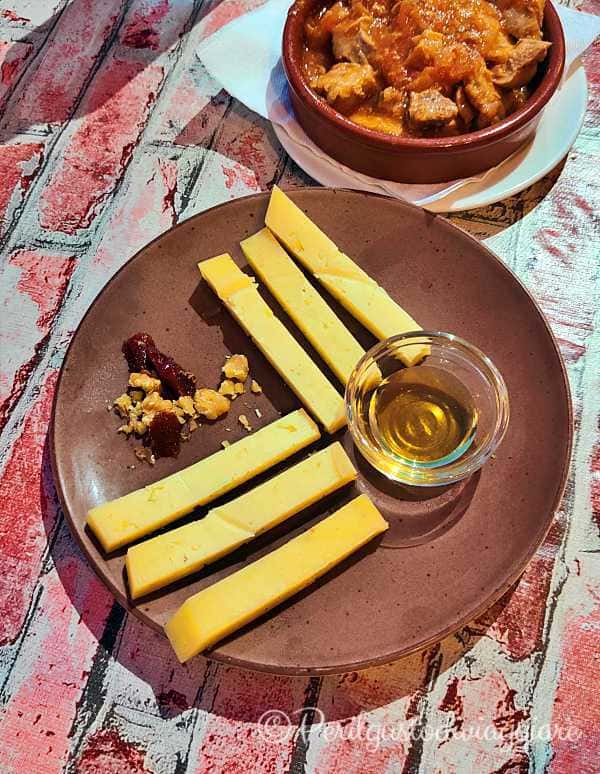 queso-Mahon