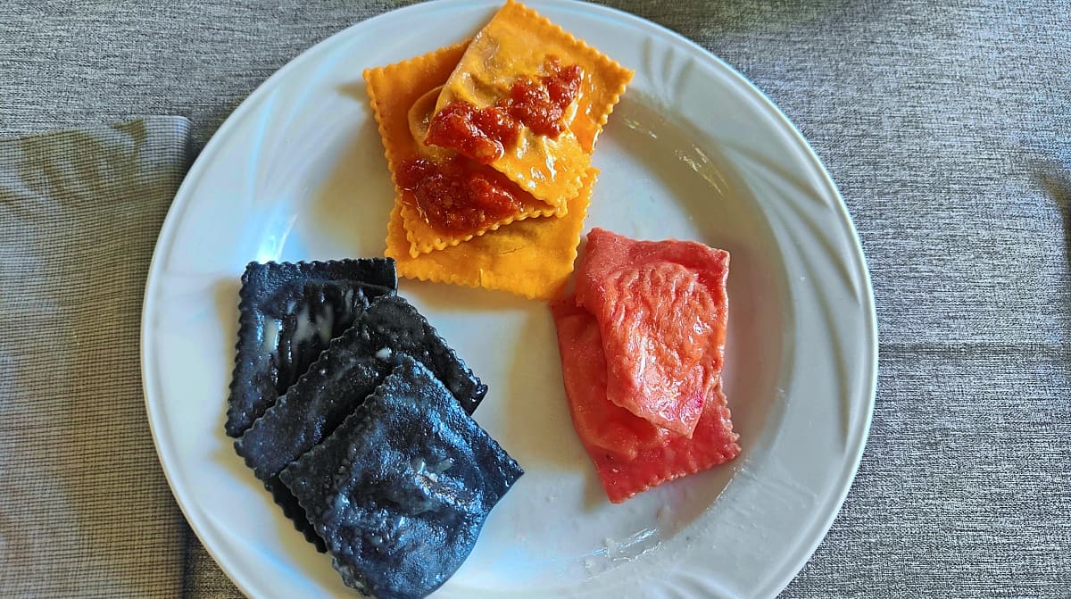 Degustazione di tortelli alla Tortelloterapia